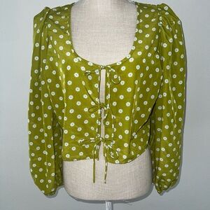 Levi’s floral daisy crop blouse medium